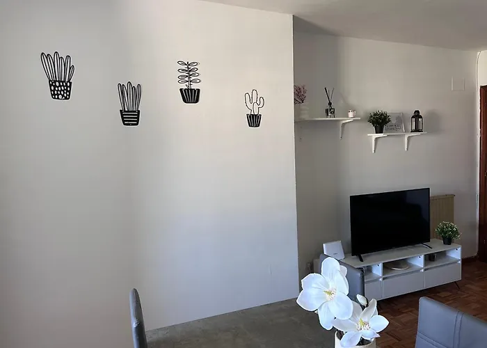 דירה Acogedor Con Vistas A La Catedral Y Parking אוביידו